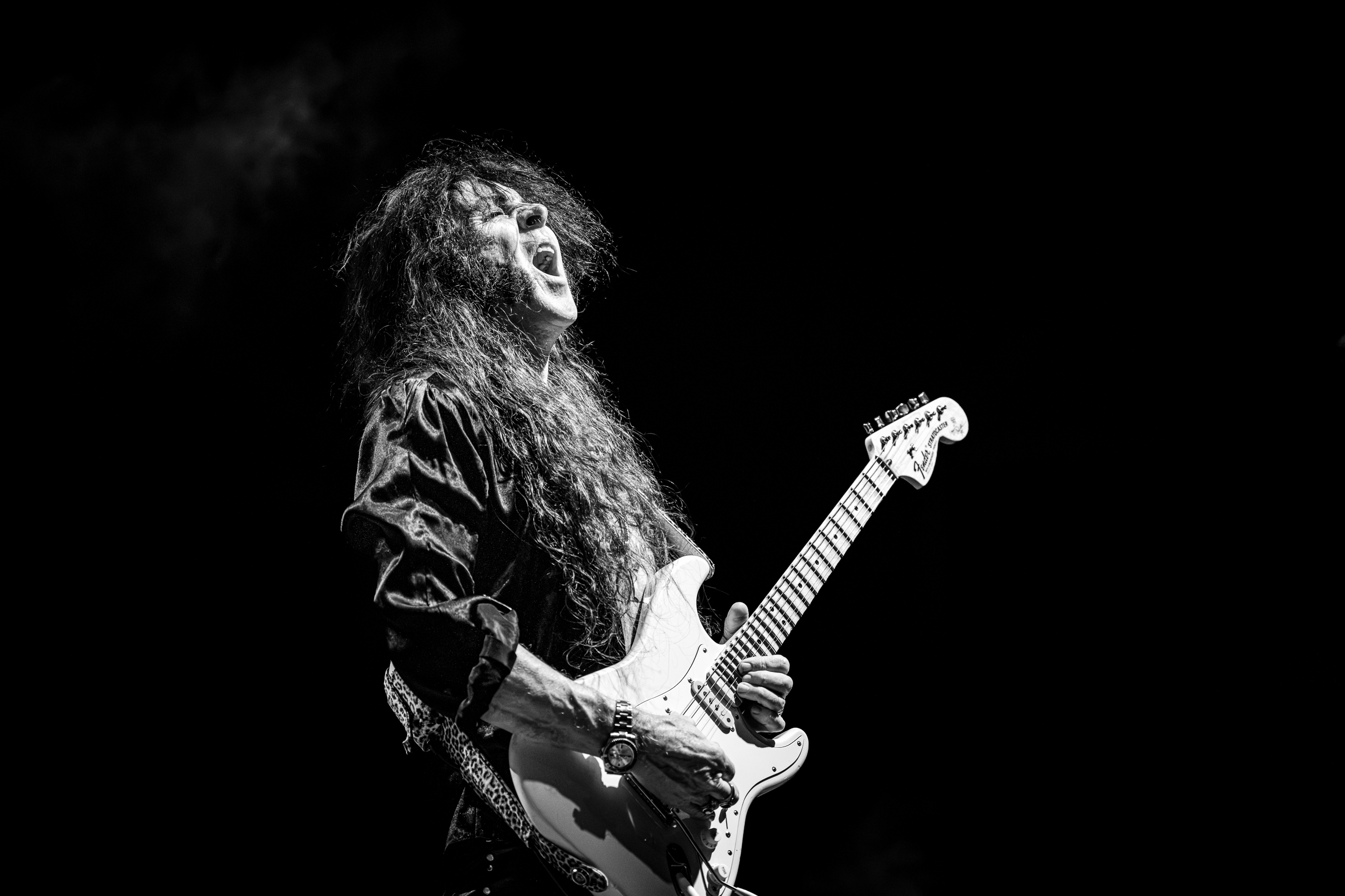 Yngwie Malmsteen playing his Fender Stratocaster live at Moni Lazariston in Thessaloniki